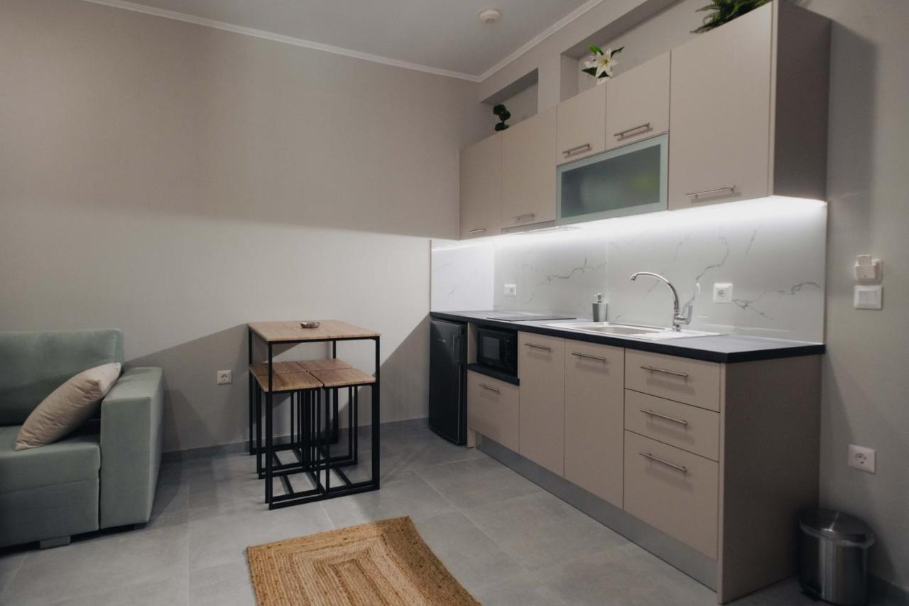 Savere Luxury Studios Skiathos-Stadt Exterior foto